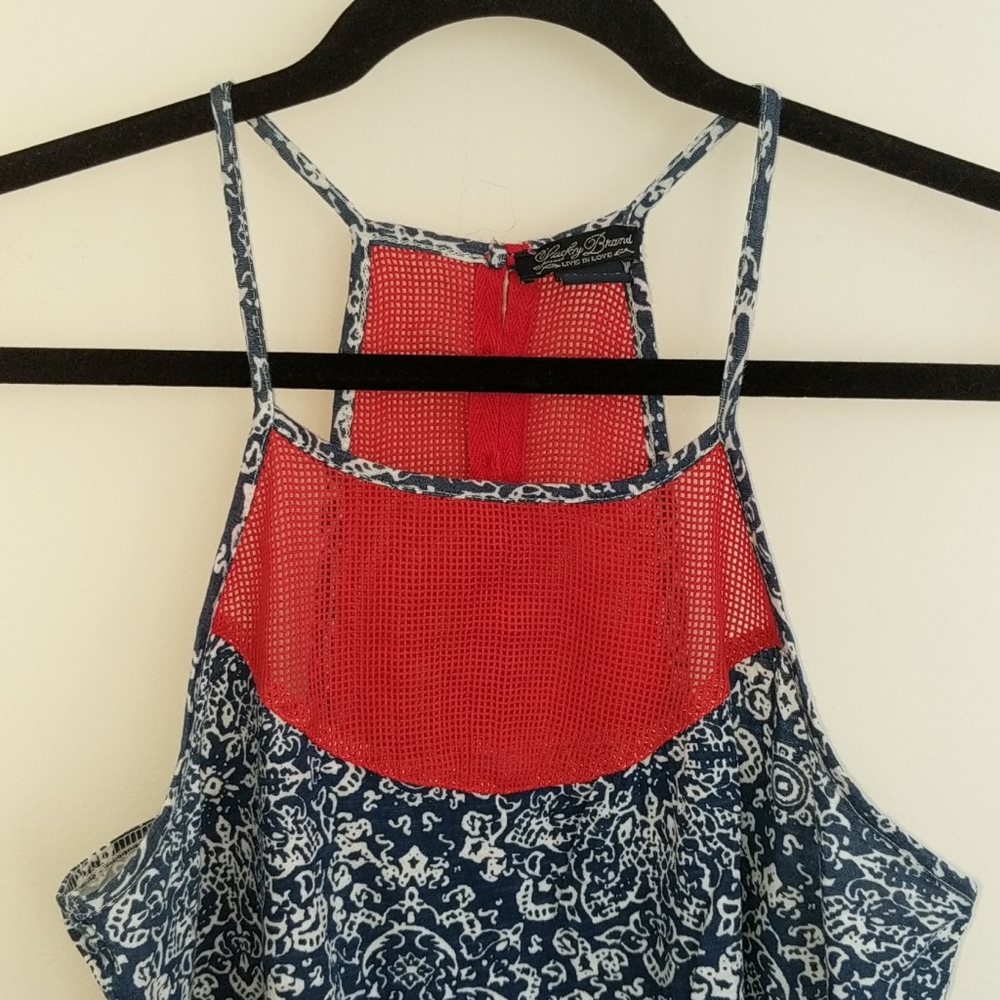 Lucky Brand tank loose fitting